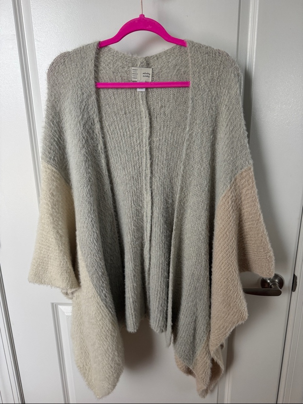 Cozy Colorblock Open-Front Women's Shrug - Gray/Cream/Tan